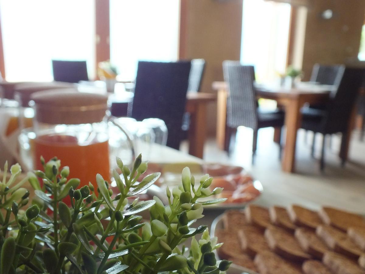 Garden View Bed & Breakfast Anfo Bagian luar foto