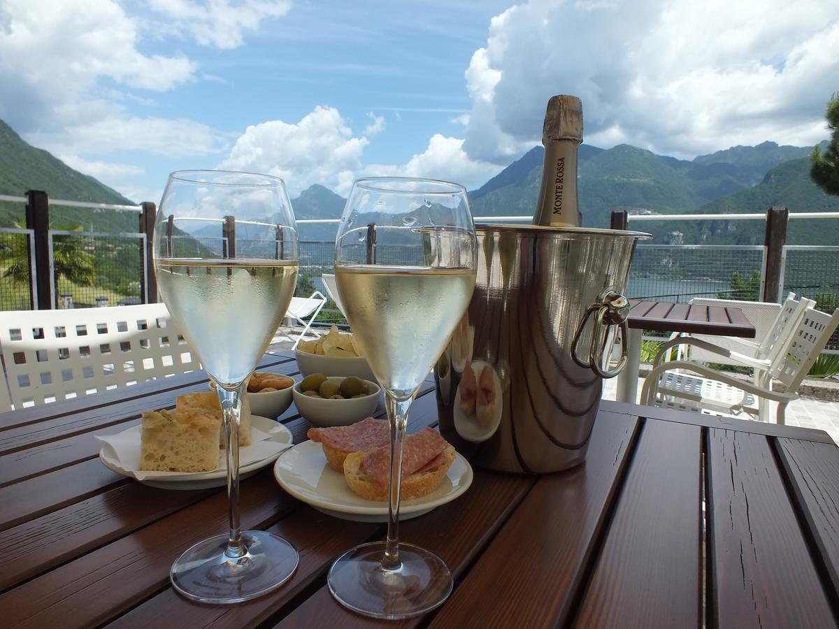 Garden View Bed & Breakfast Anfo Bagian luar foto