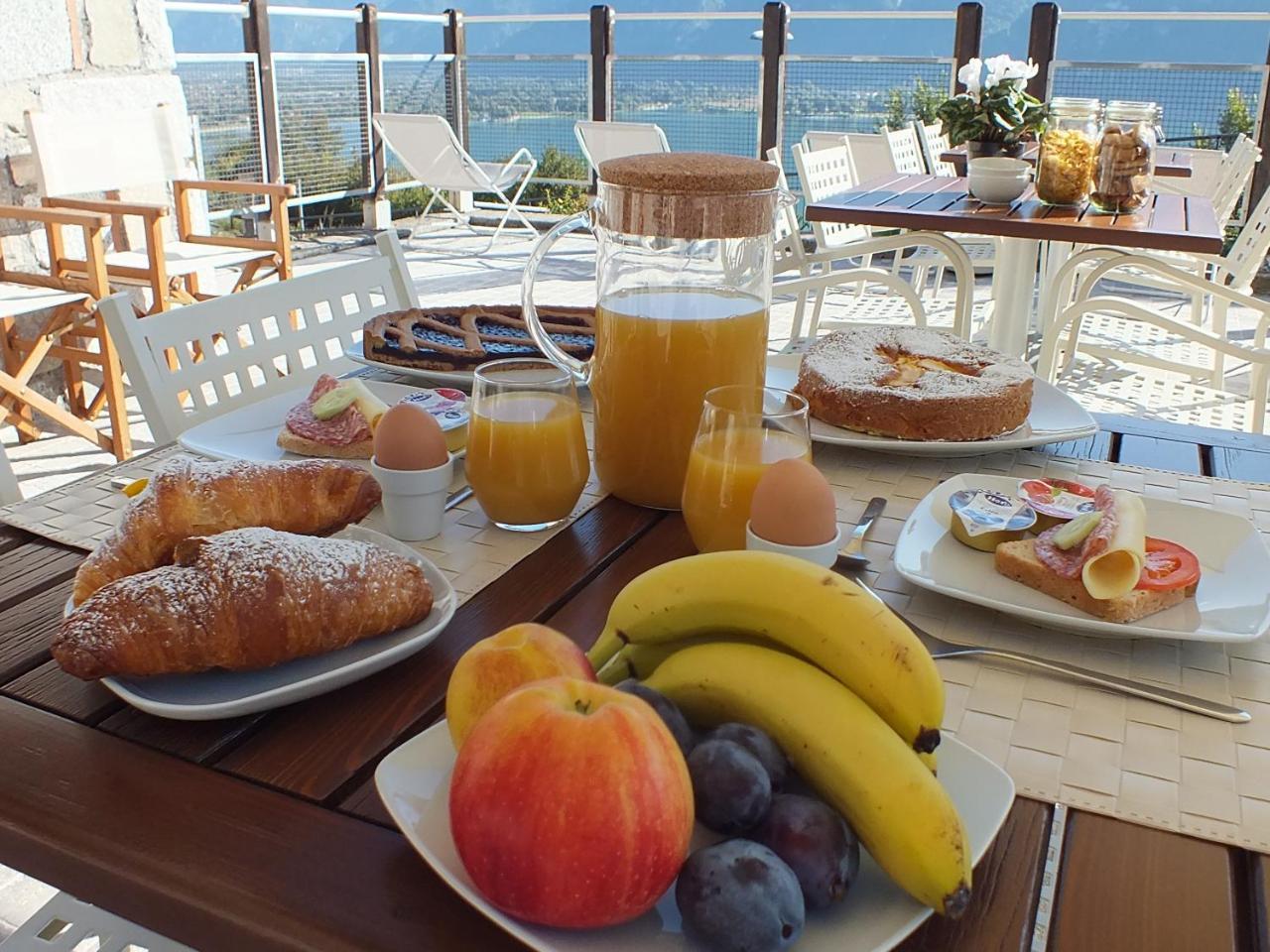 Garden View Bed & Breakfast Anfo Bagian luar foto