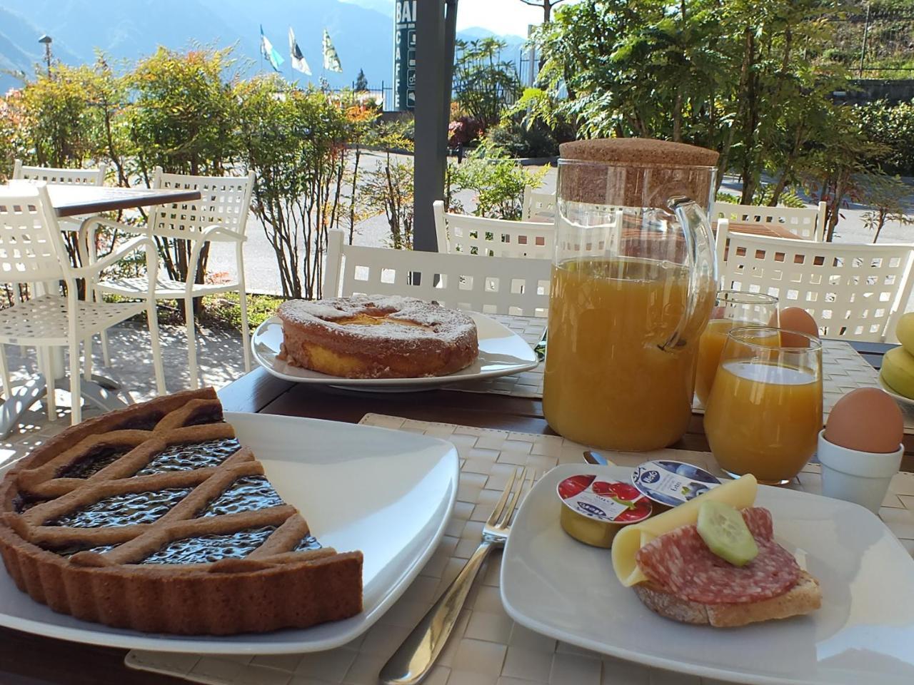 Garden View Bed & Breakfast Anfo Bagian luar foto